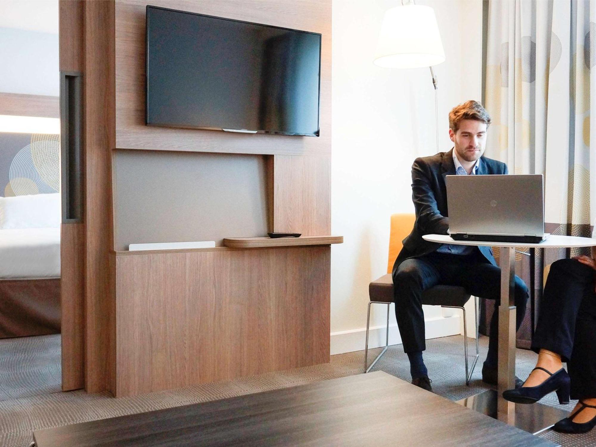 Novotel Hotel 4*