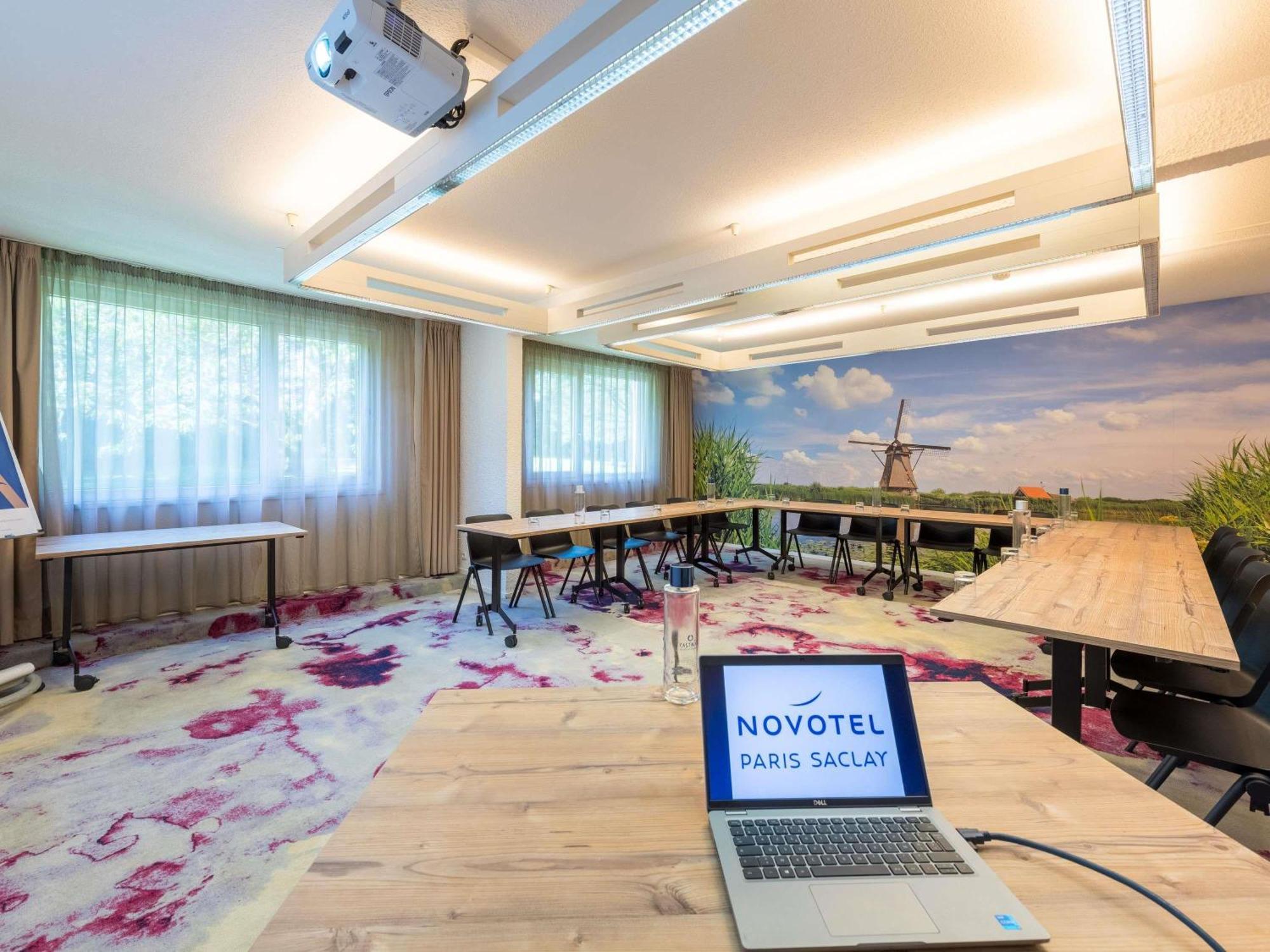 Novotel 4*
